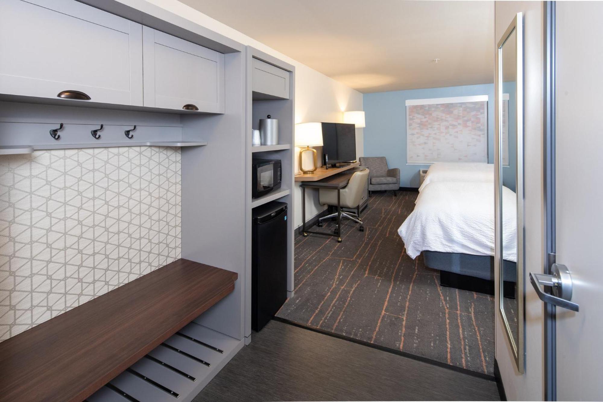 Holiday Inn & Suites Detroit - Troy By Ihg מראה חיצוני תמונה