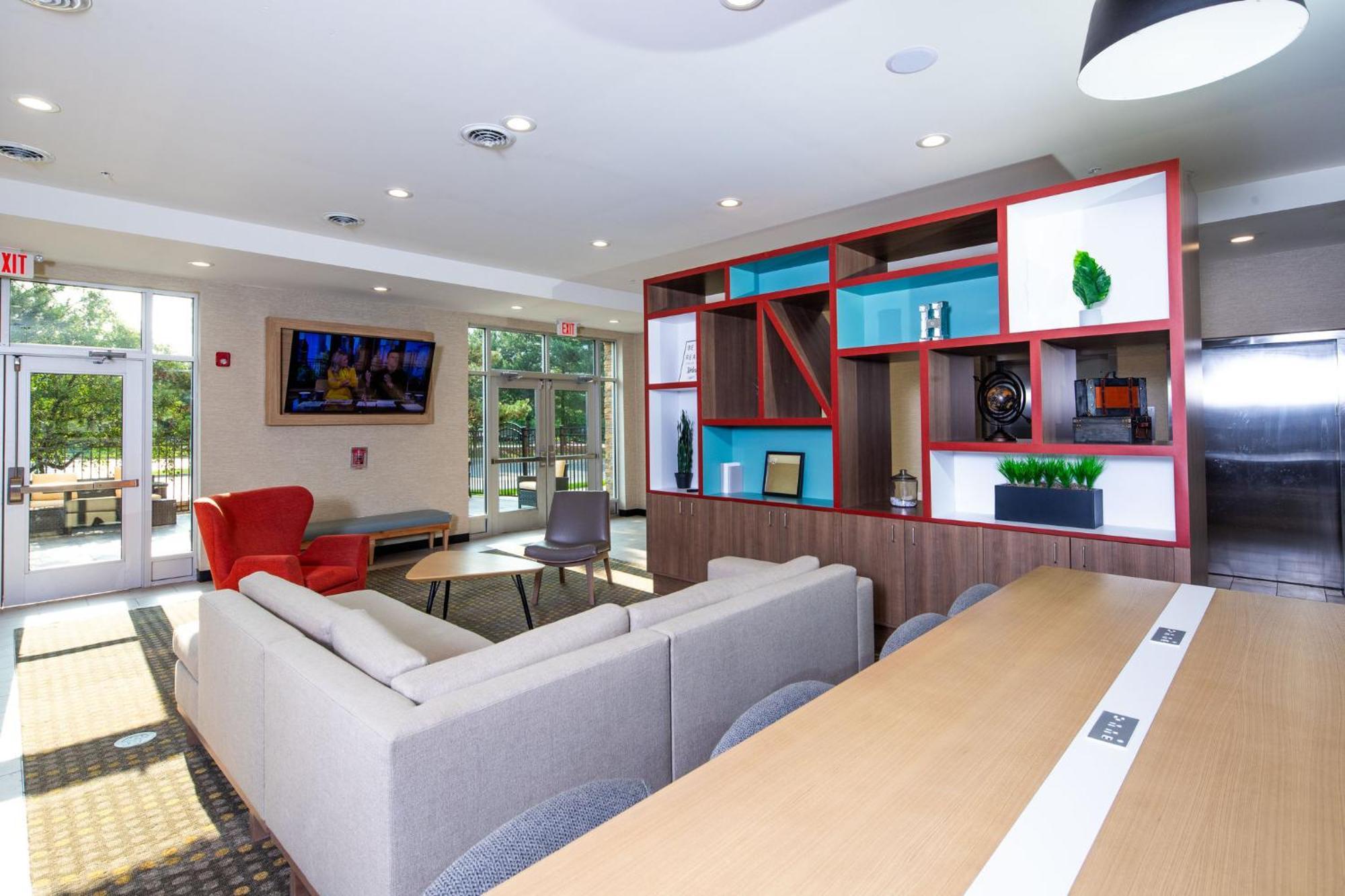 Holiday Inn & Suites Detroit - Troy By Ihg מראה חיצוני תמונה